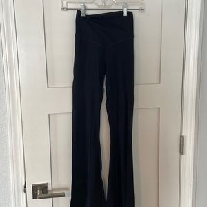 Aerie offline real me high wastes crossover flare leggings